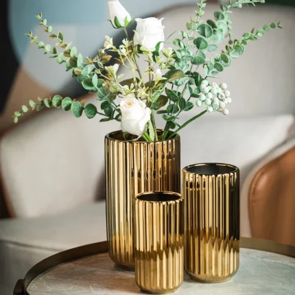 Ceramic Flower Vase Luxury Tabletop Decor for Living Room Stylish Geometric Design Elegant Home Decor for Fresh/Dried Flowers